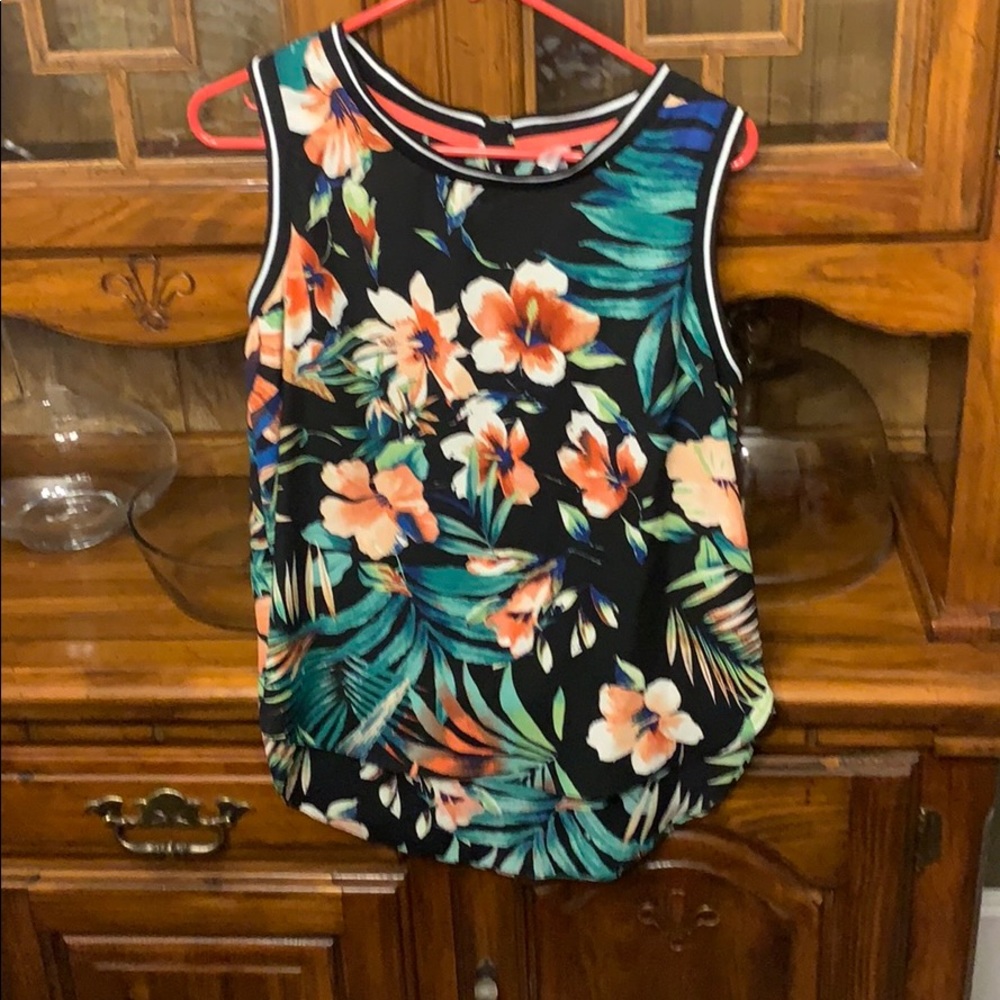 Ixilaration Topical Sheer Tank - Small